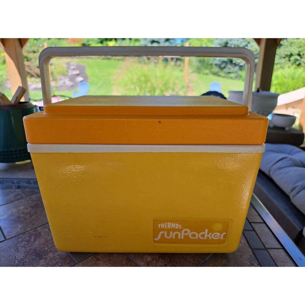 Vintage Thermos Sunpacker Cooler Model 7713 Yellow Orange 11 QT Retro 1970s Nice